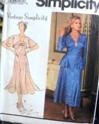 7621 30S RETRO LS  PEPLUM, SLVLSS @ CAPELET DRESS PATTERN 6-16